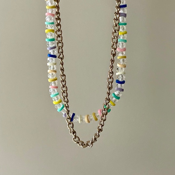 Beaded Multi Coloured Necklace/w Clear Crystals and Golden Chain - Picture 8 of 14